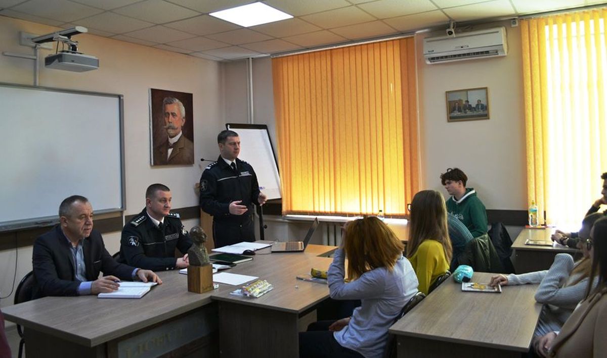 Activitate de informare